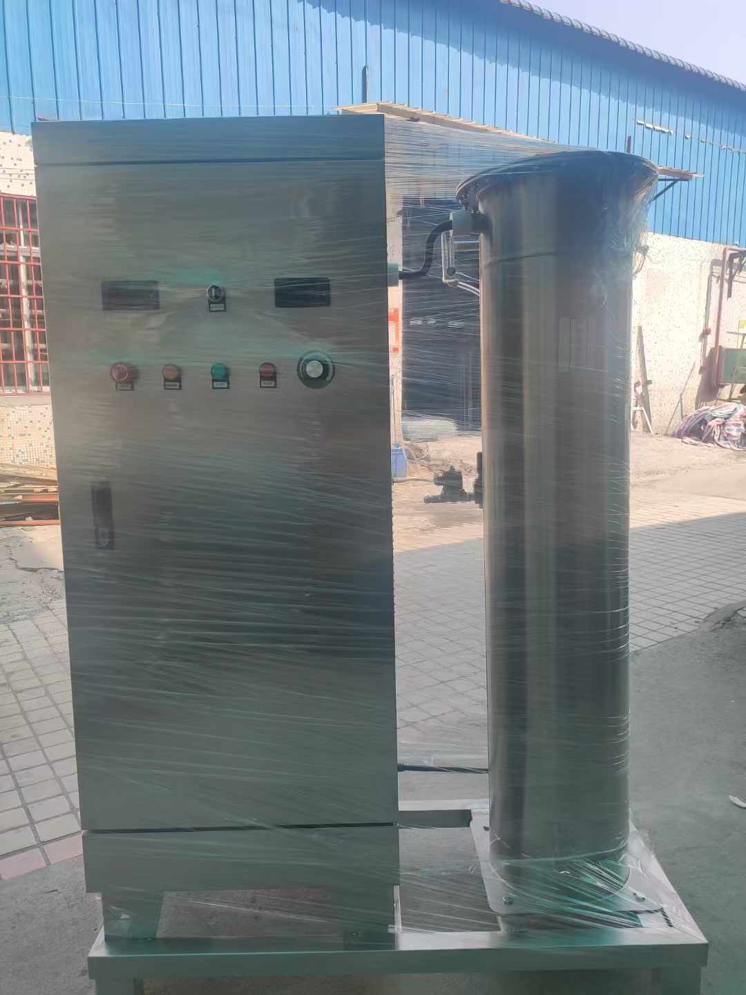 化(huà)装品厂(chǎng)干净车间(jiān)臭氧杀菌消毒中(zhōng)心空调投加